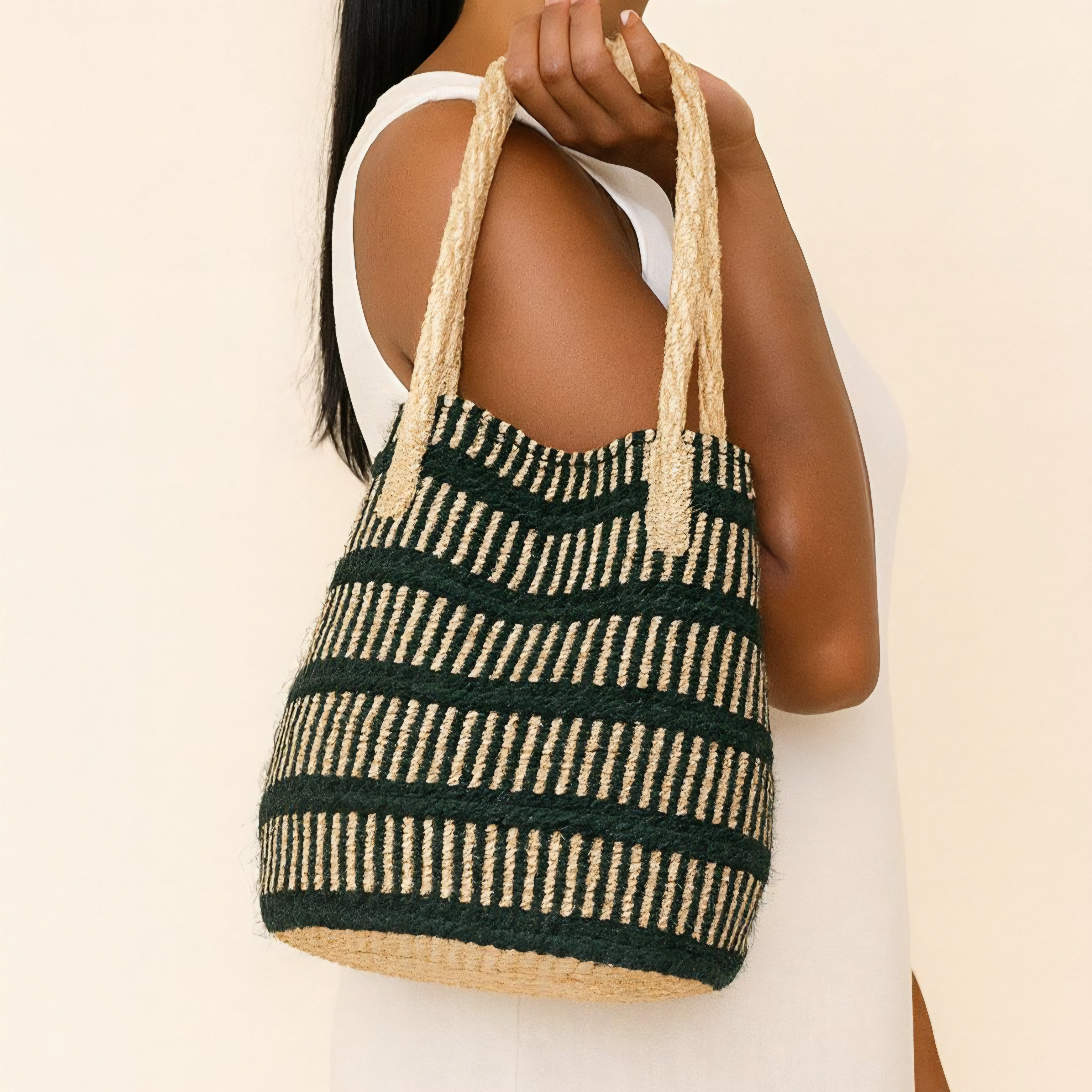 Handwoven Green & Cream Tote Bag – Eco-Friendly Everyday Carry